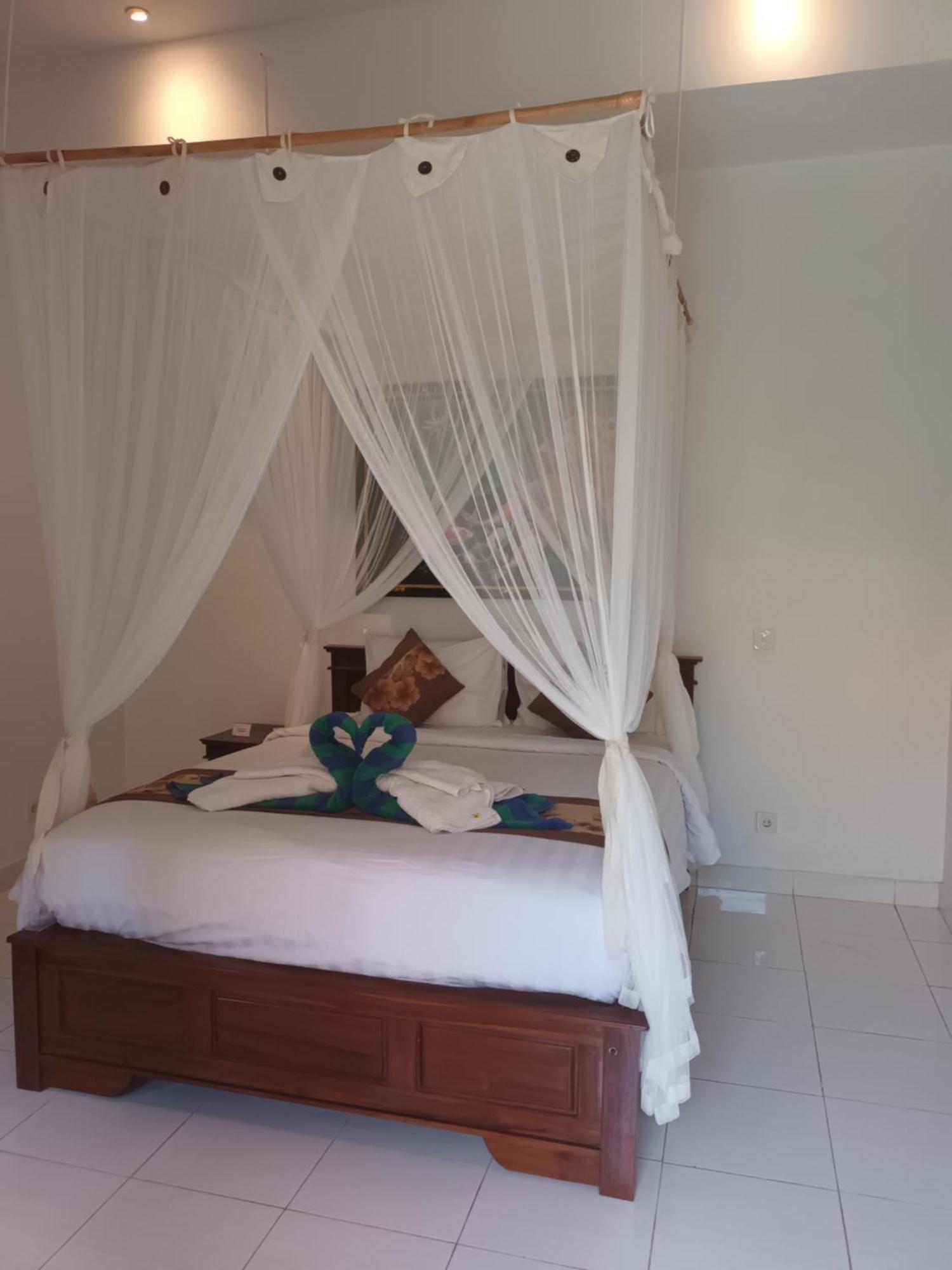 Bed and Breakfast Isola D'Oro Lembongan Nusa Lembongan Exterior foto