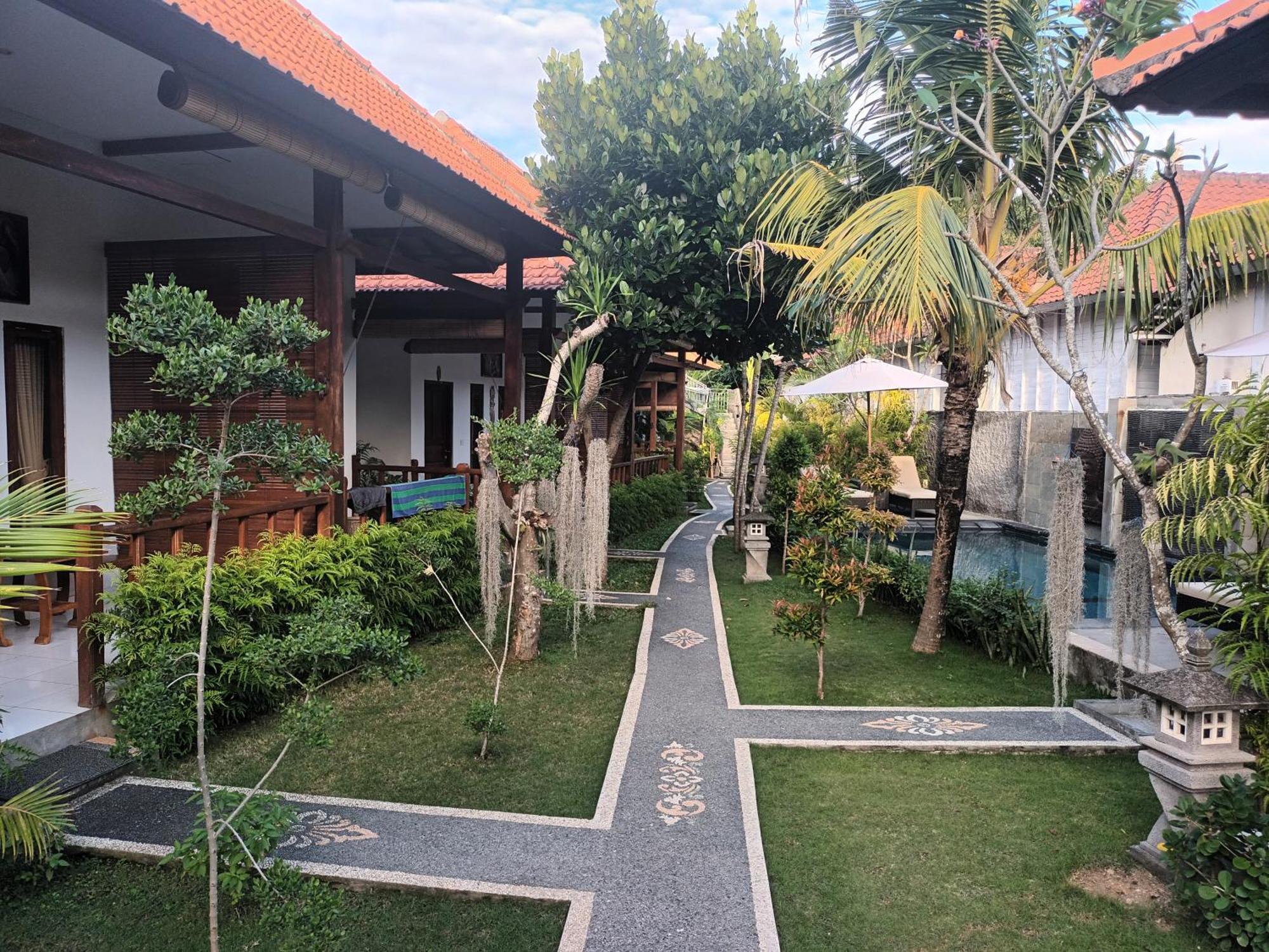 Bed and Breakfast Isola D'Oro Lembongan Nusa Lembongan Habitación foto